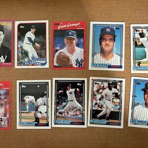 New York Yankees baseball cards lot - 10 cards